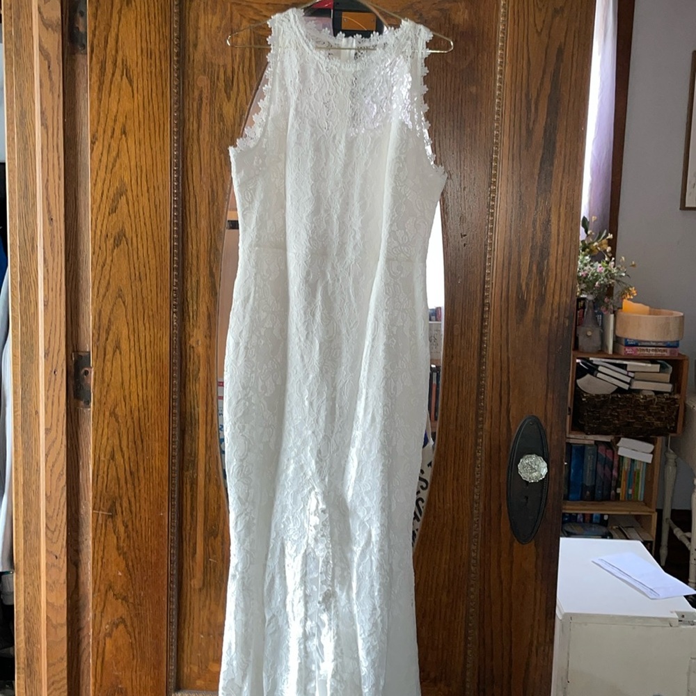 White lace beach wedding dress xl